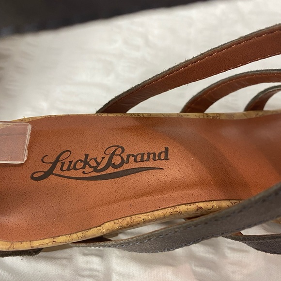 Size 8M Lucky Brand Lanser Gladiator Sandals Grey - Picture 4 of 7